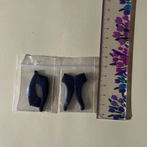 🛍️ Add-on — Black Glasses Grip